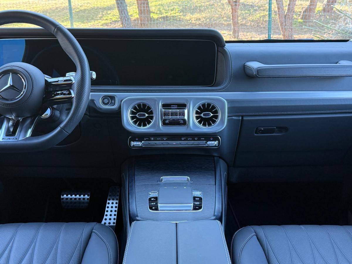 mercedes-benz-classe-g-2025-gasolina-3982cc