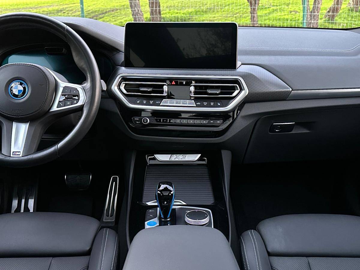 bmw-ix3-2023-eletrico-500cc