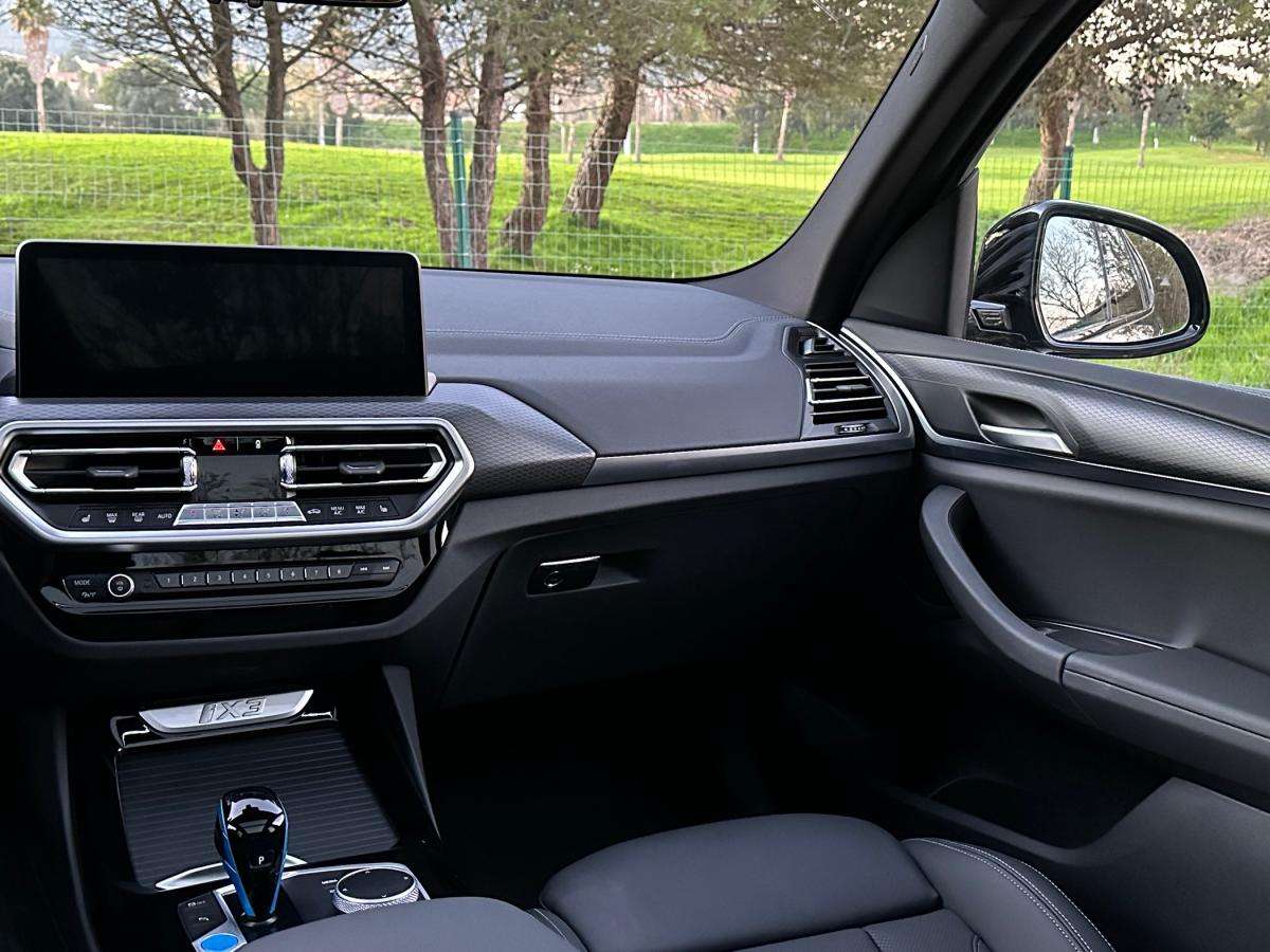 bmw-ix3-2023-eletrico-500cc