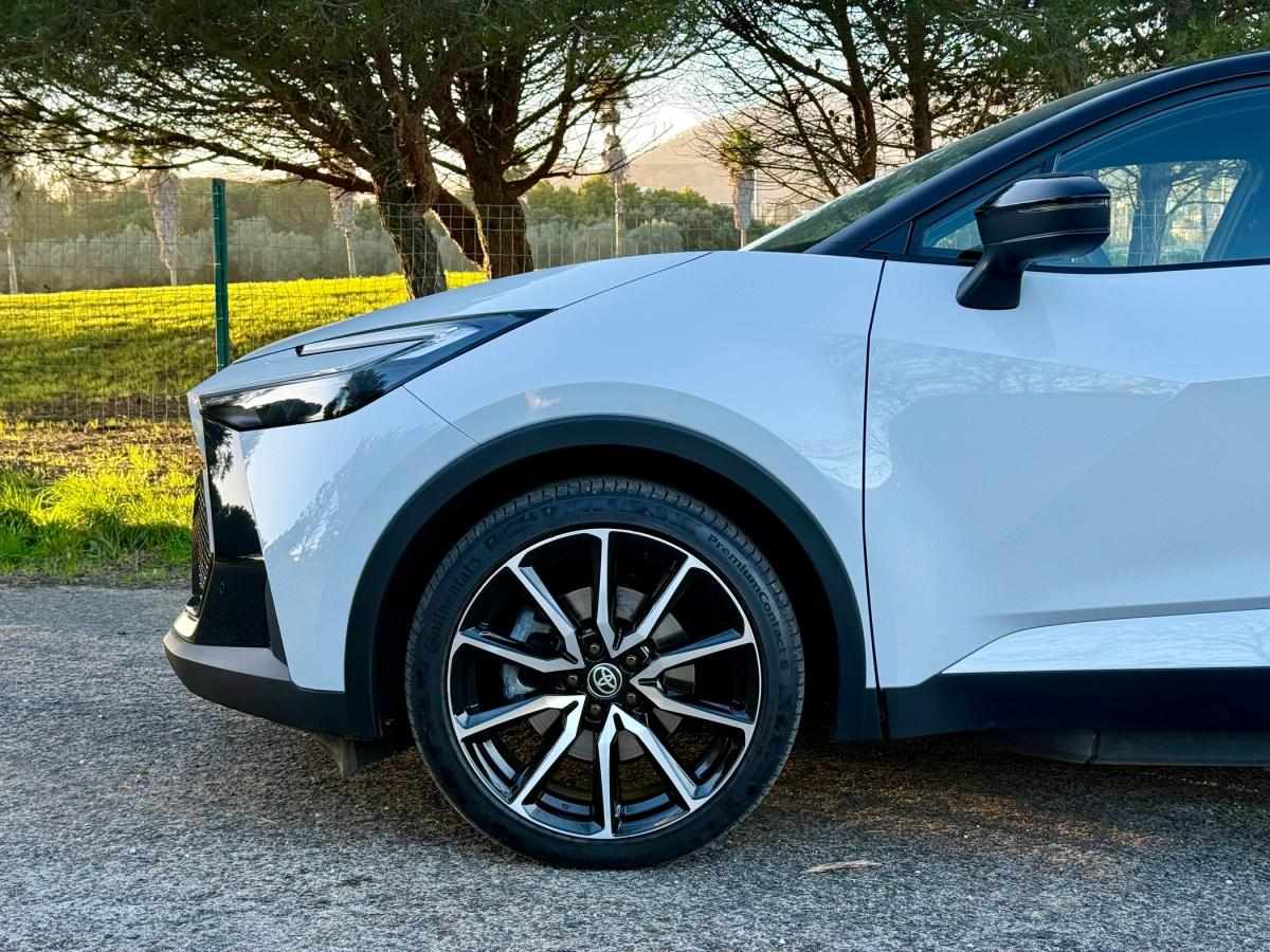toyota-c-hr-2025-hibrido-a-gasolina-1987cc