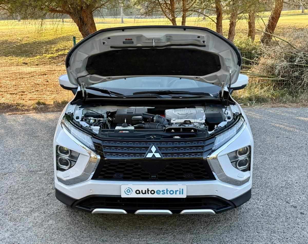 mitsubishi-eclipse-cross-2021-hibrido-a-gasolina-2360cc