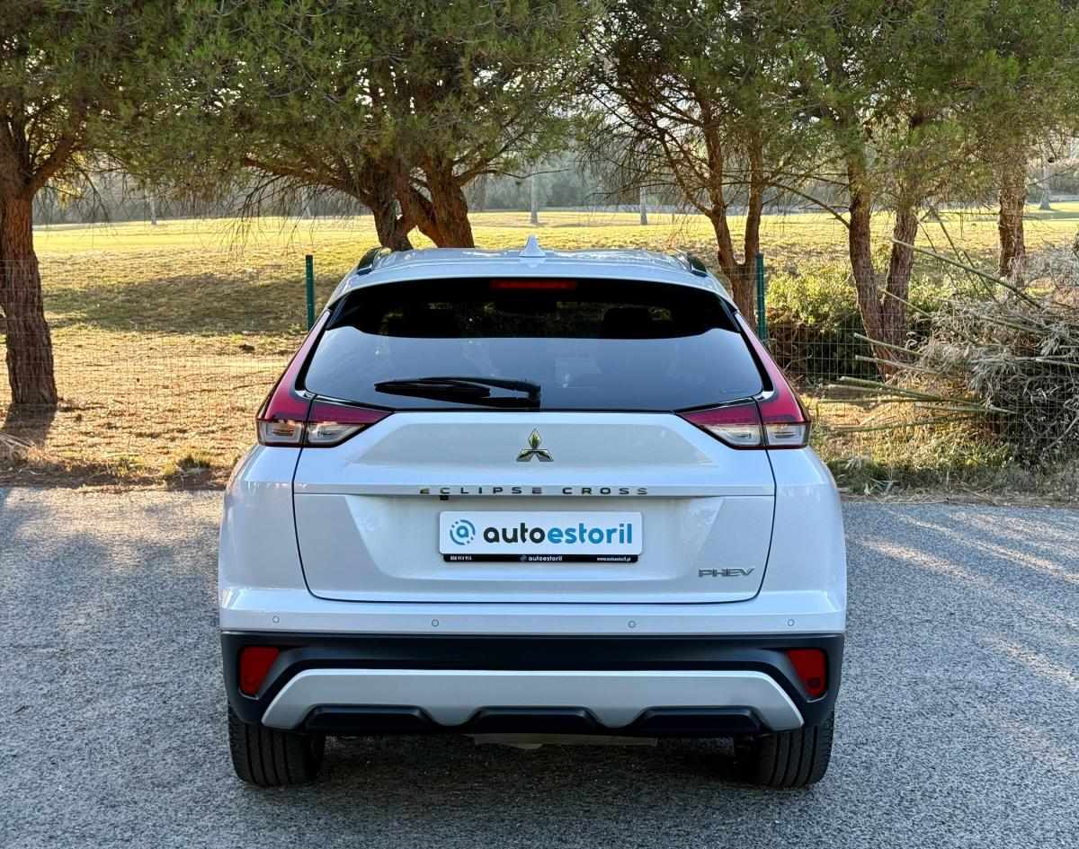 mitsubishi-eclipse-cross-2021-hibrido-a-gasolina-2360cc
