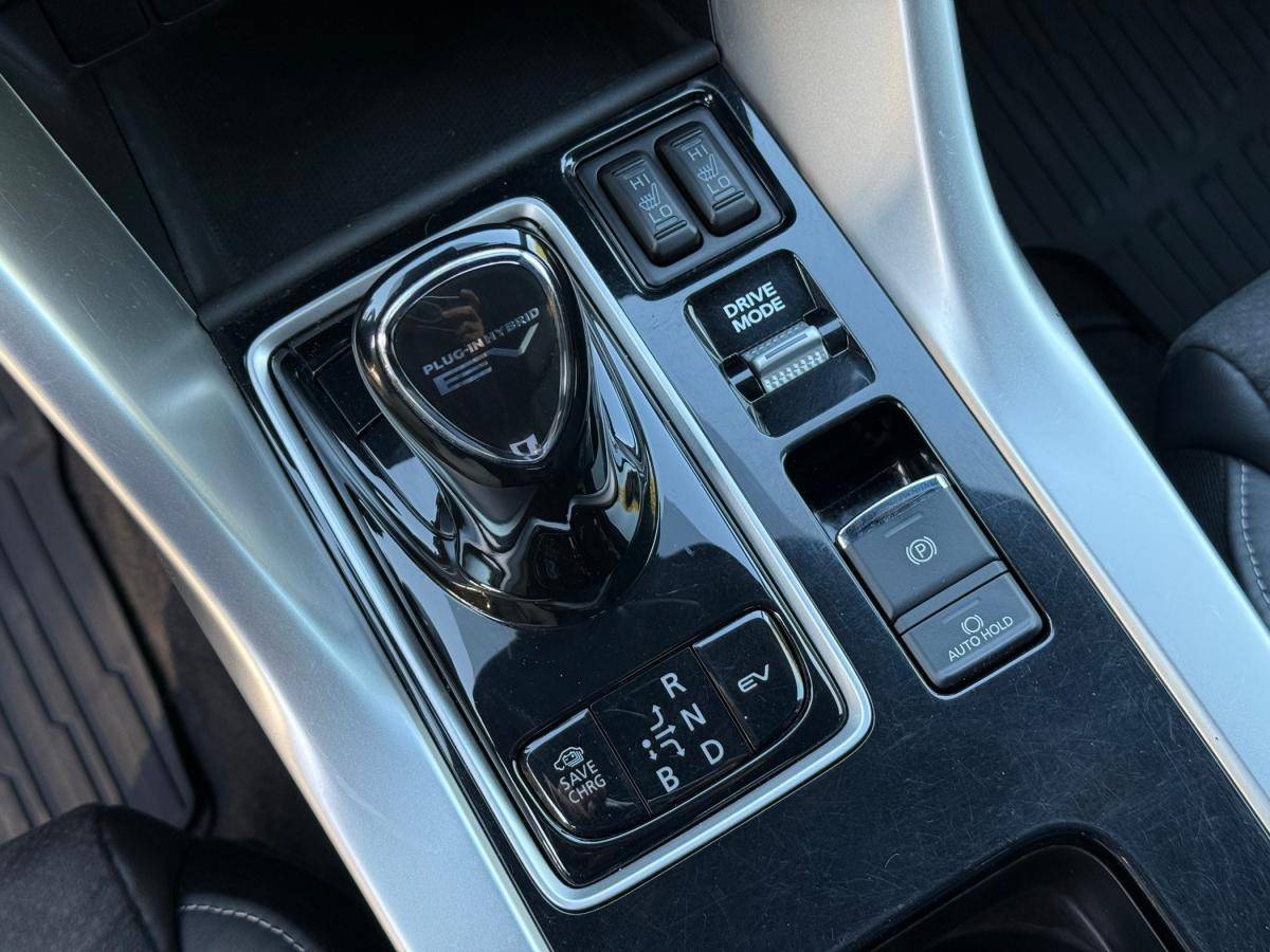 mitsubishi-eclipse-cross-2021-hibrido-a-gasolina-2360cc