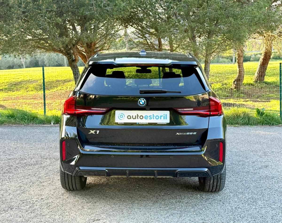bmw-x1-2025-hibrido-a-gasolina-1499cc
