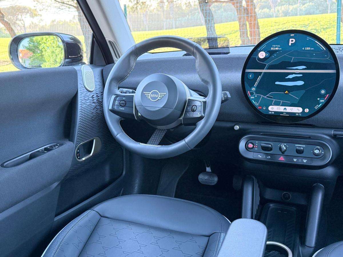 mini-cooper-2024-eletrico-500cc