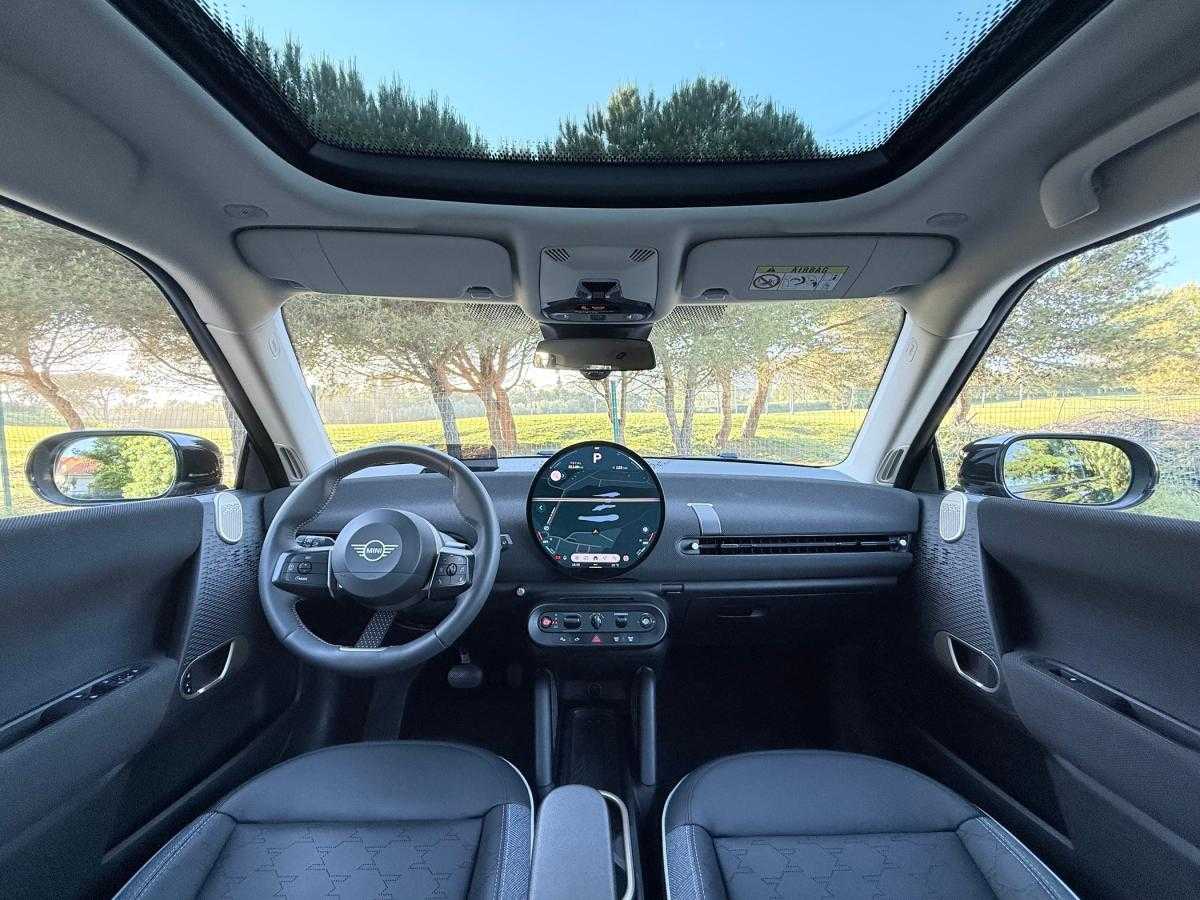 mini-cooper-2024-eletrico-500cc