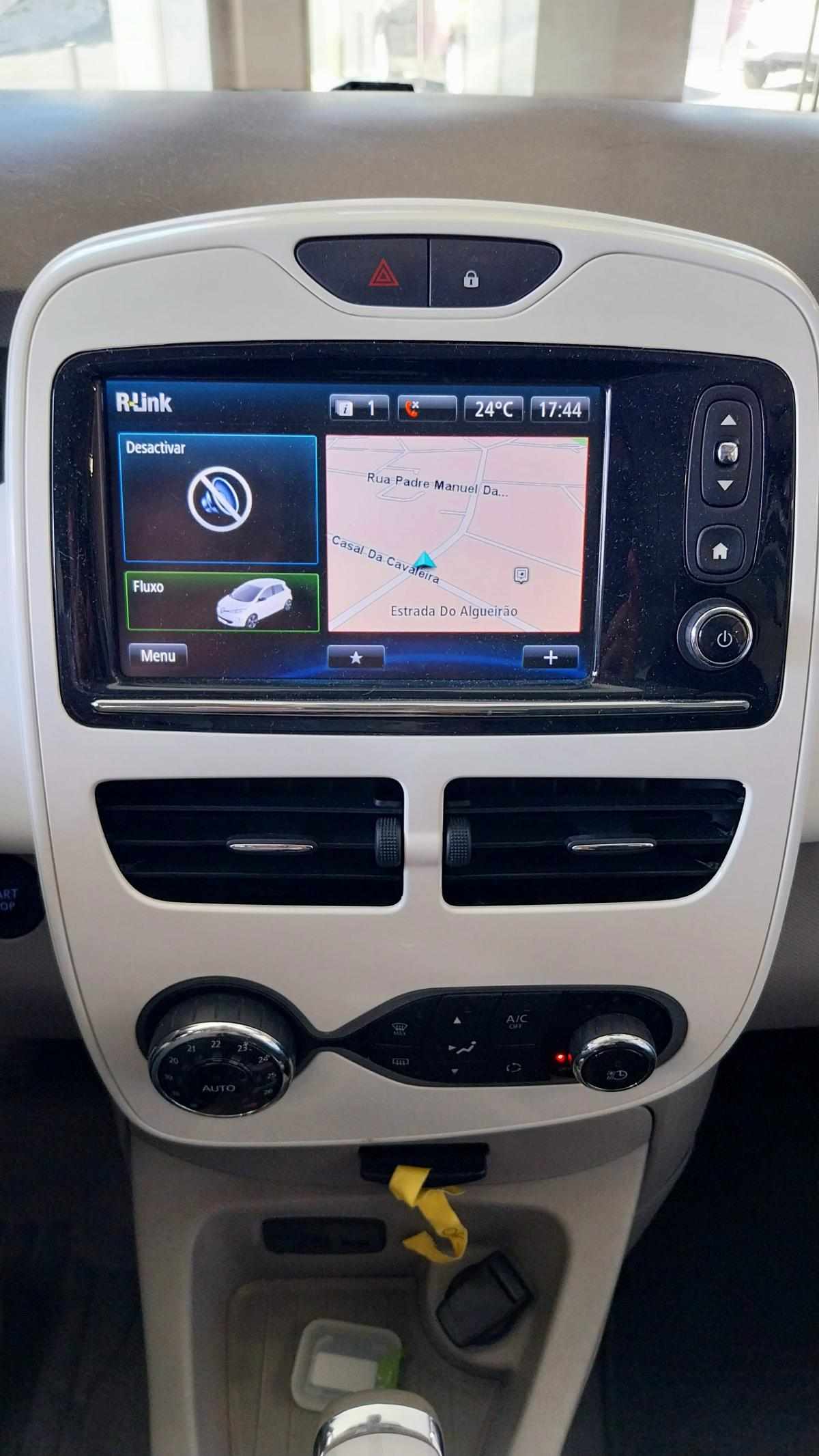 renault-zoe-r90-41-kwh-2019-eletrico