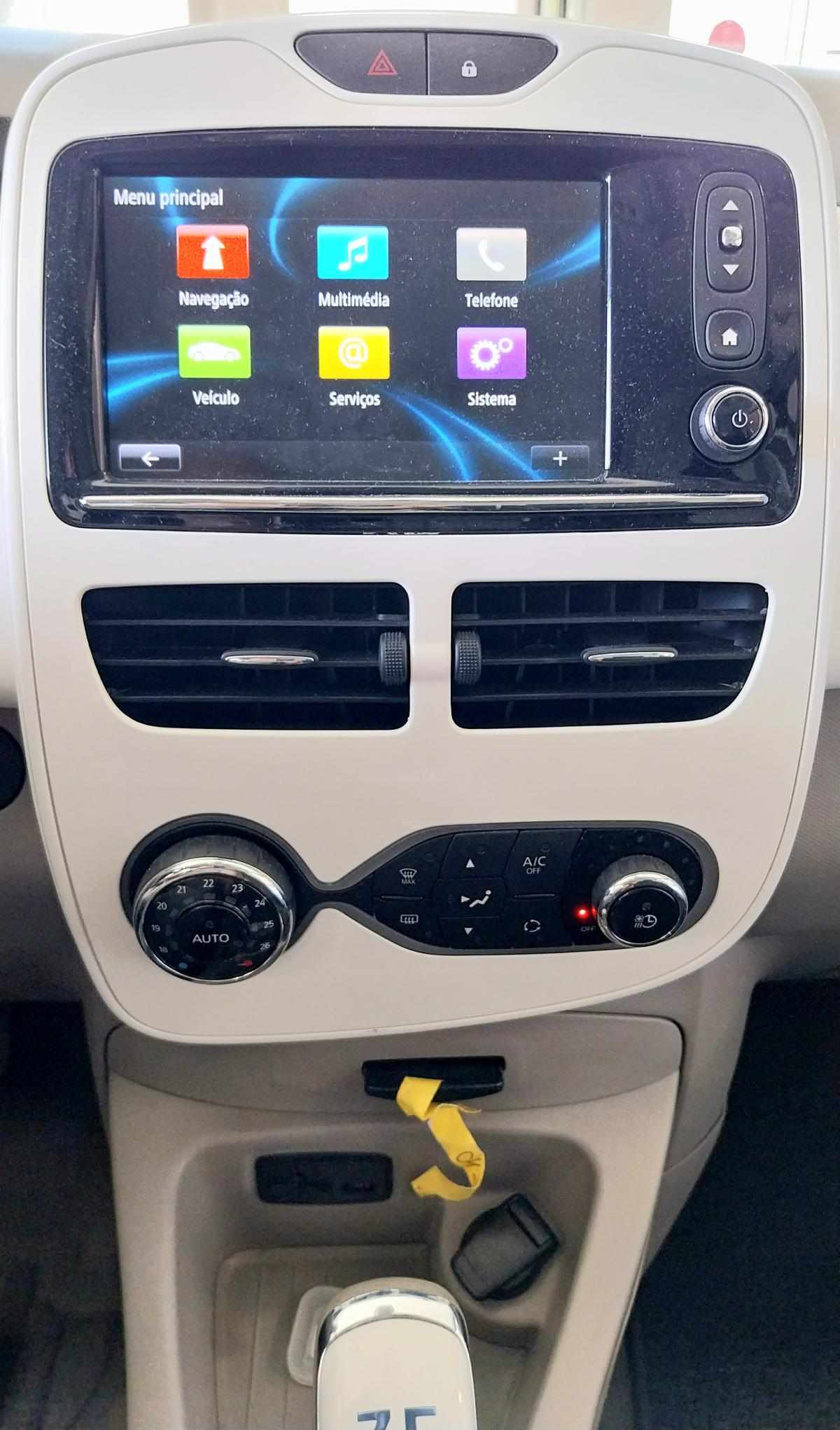 renault-zoe-r90-41-kwh-2019-eletrico