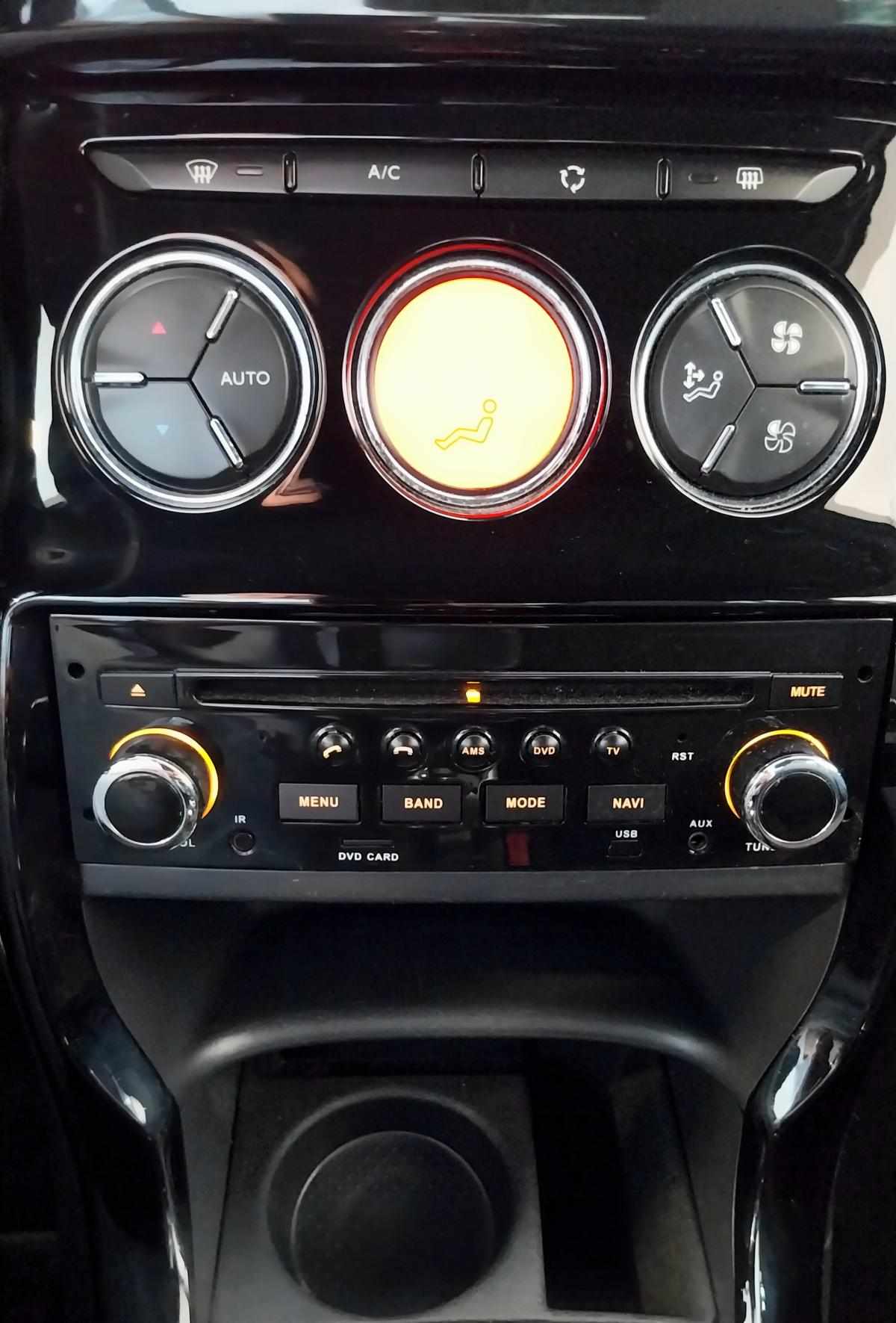 citroen-ds3-1-6-hdi-2011-diesel-1560cc