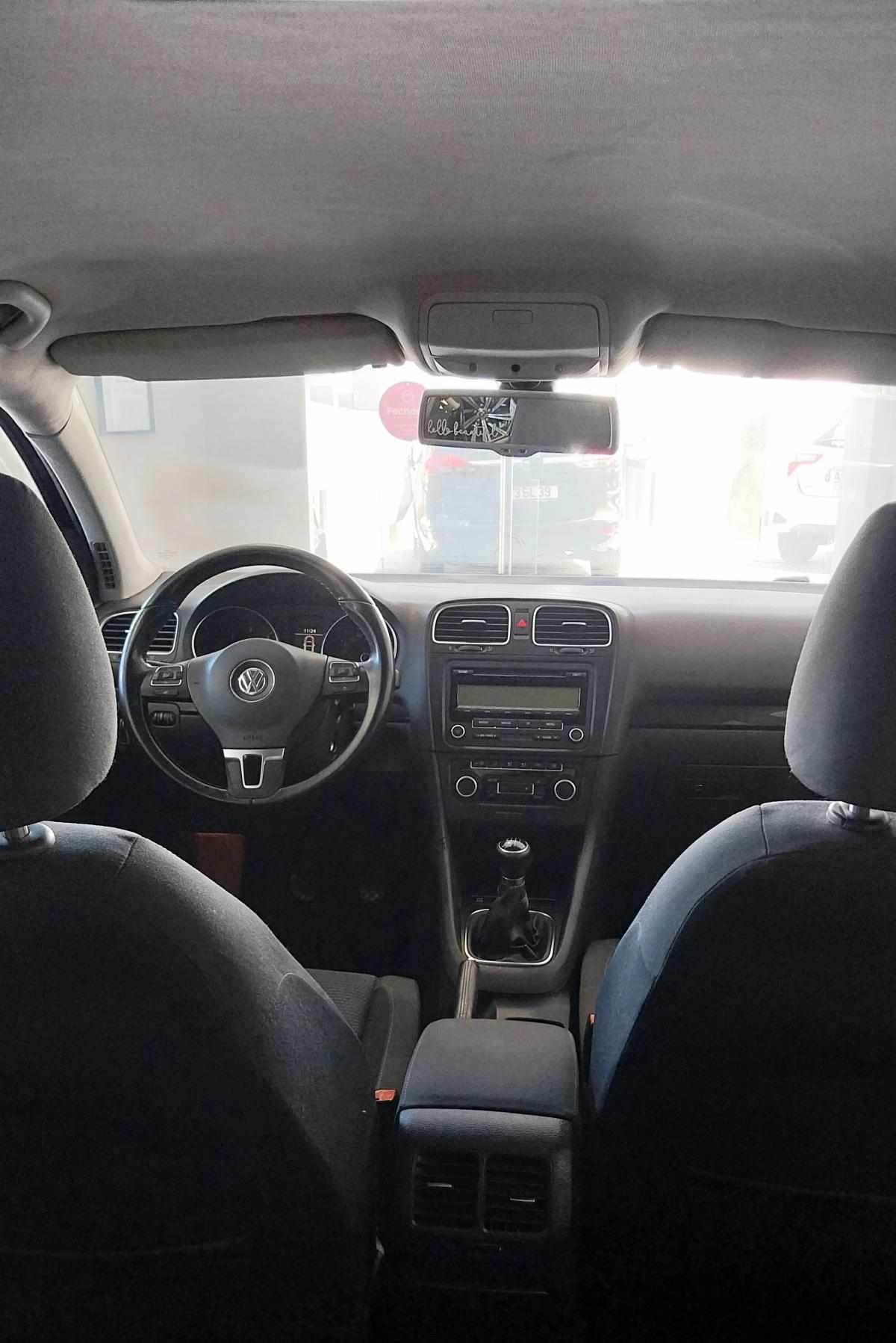 volkswagen-golf-1-6-tdi-2010-diesel-1598cc