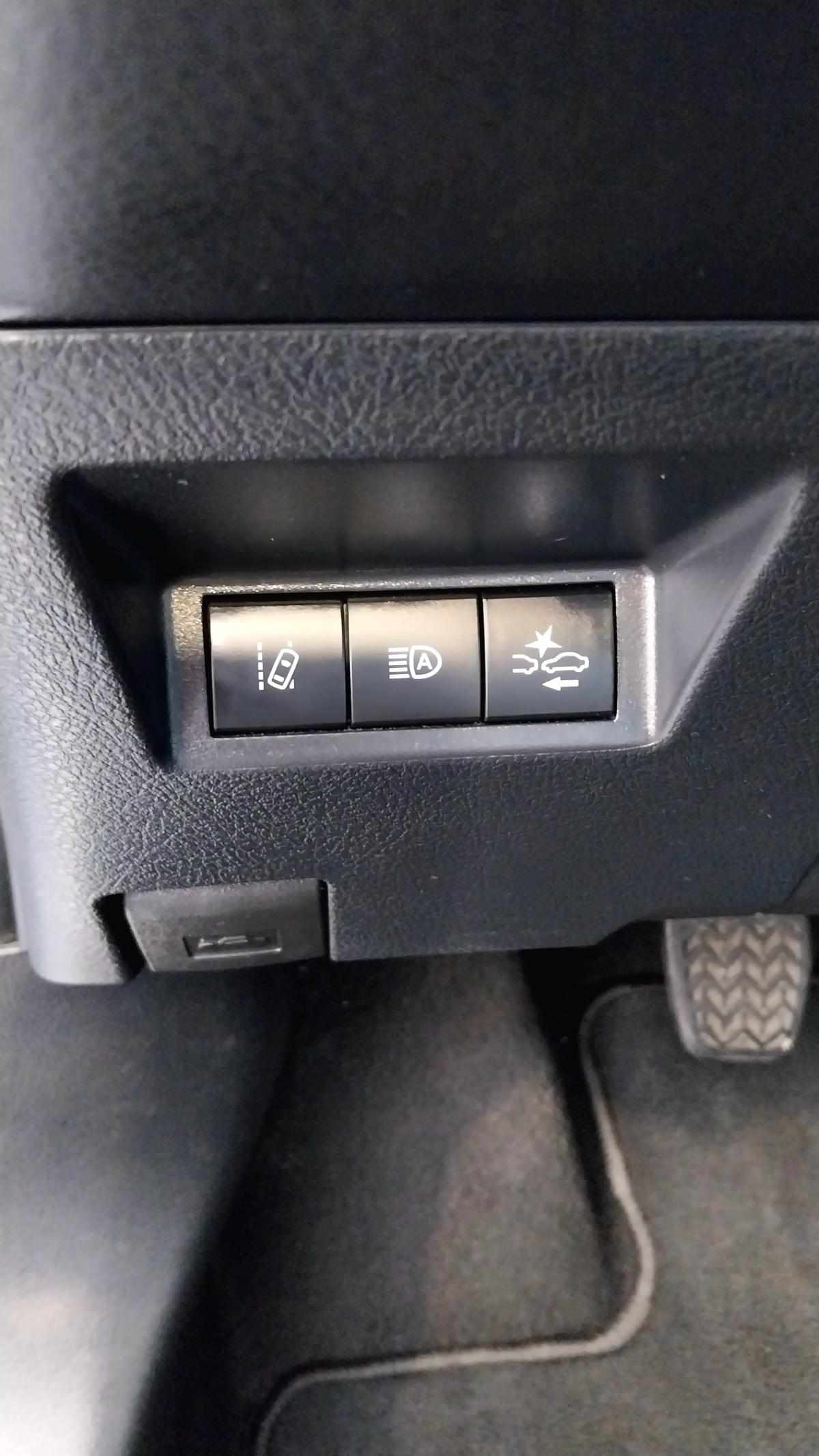 toyota-yaris-1-0-vvt-i-2020-gasolina-998cc