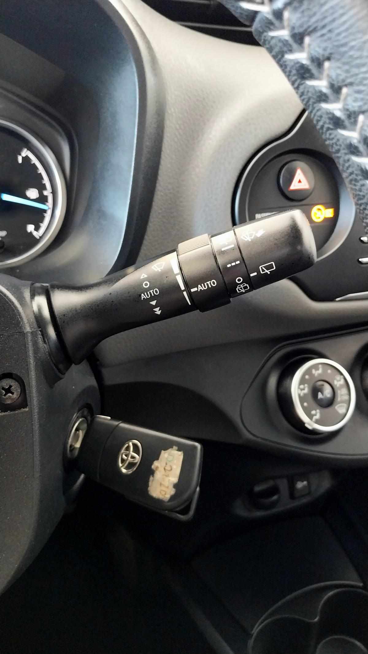 toyota-yaris-1-0-vvt-i-2020-gasolina-998cc