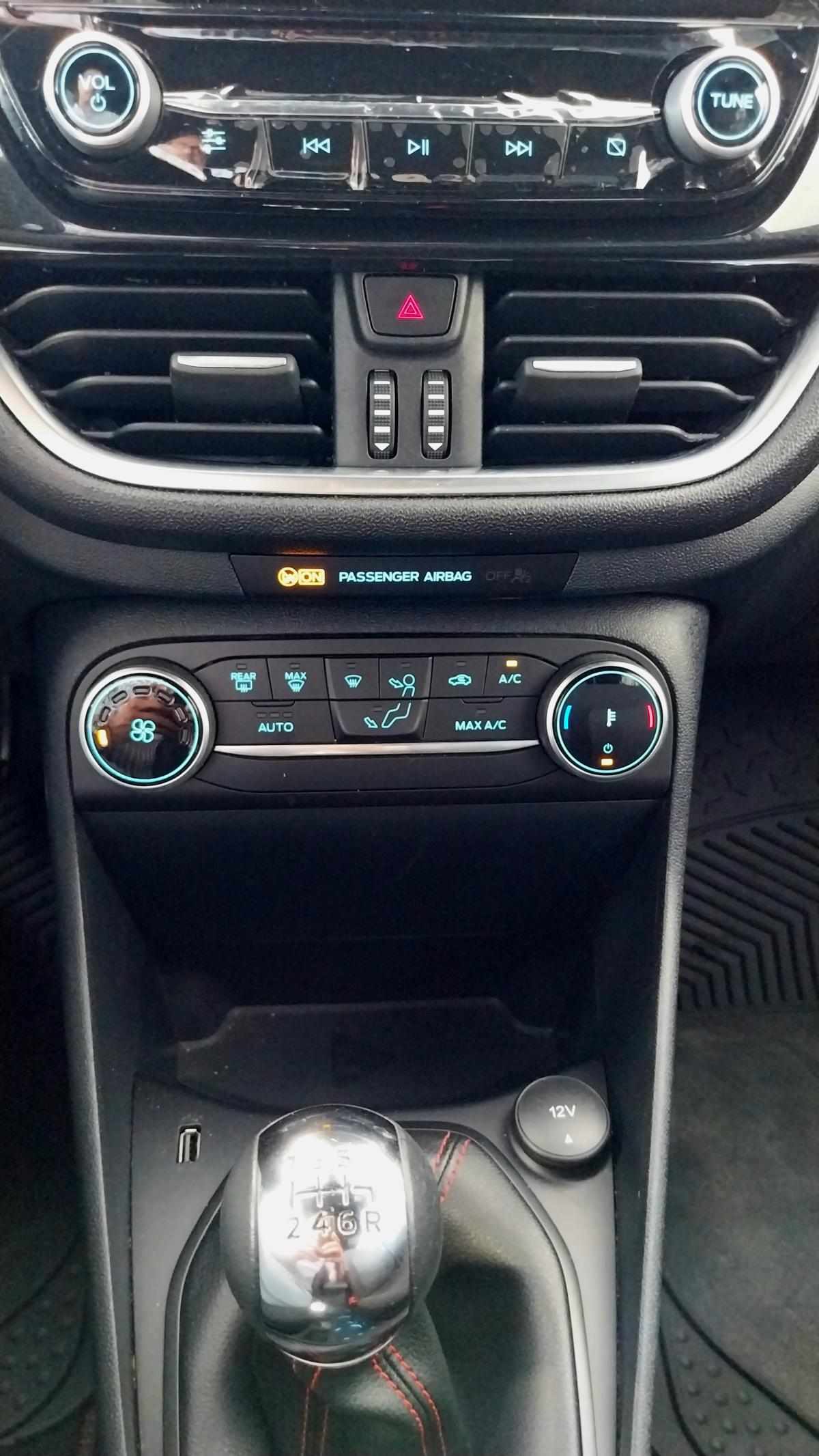 ford-fiesta-1-0-ecoboost-hybrid-2021-gasolina-999cc