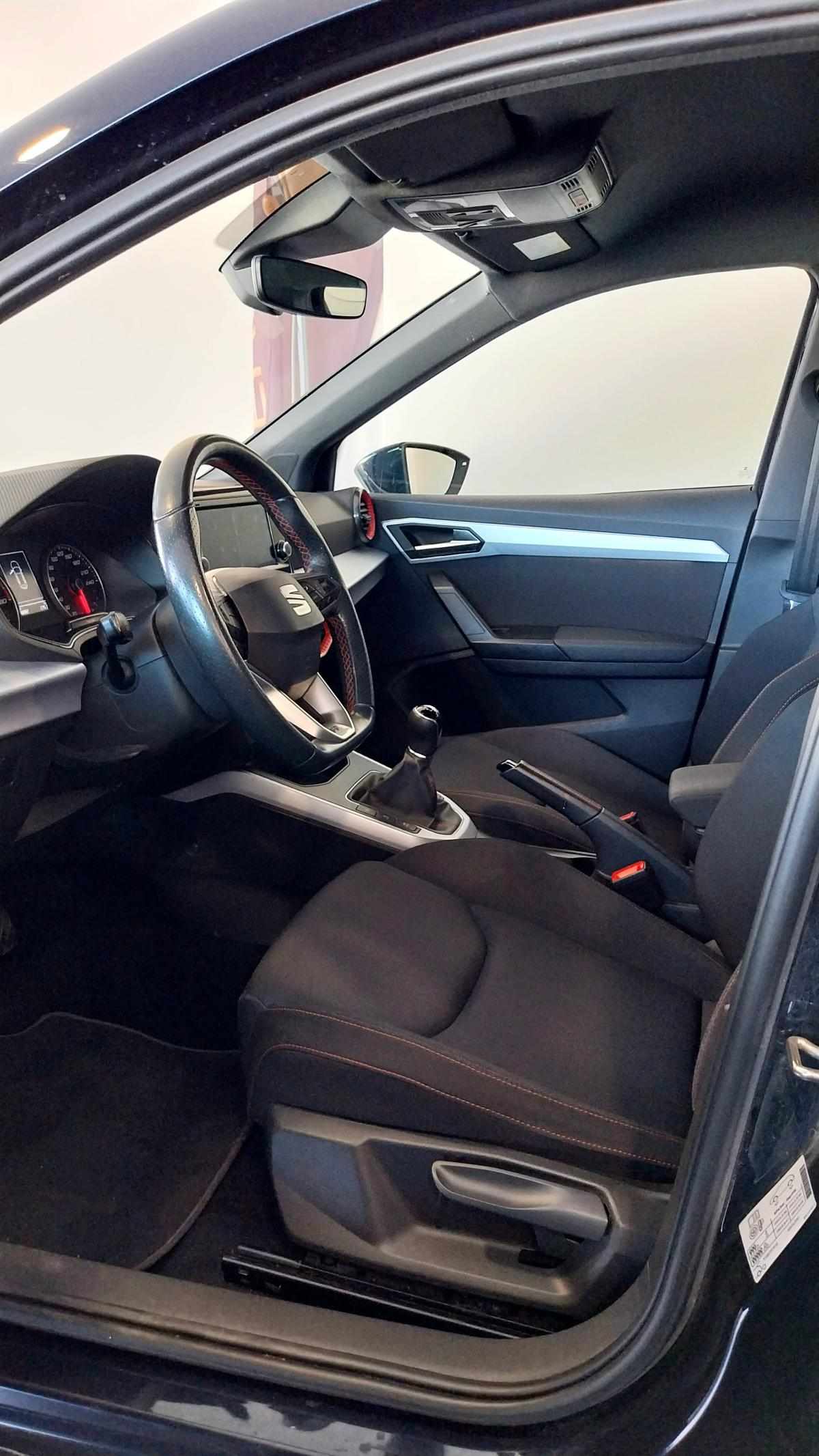 seat-arona-1-0-tsi-2022-gasolina-999cc