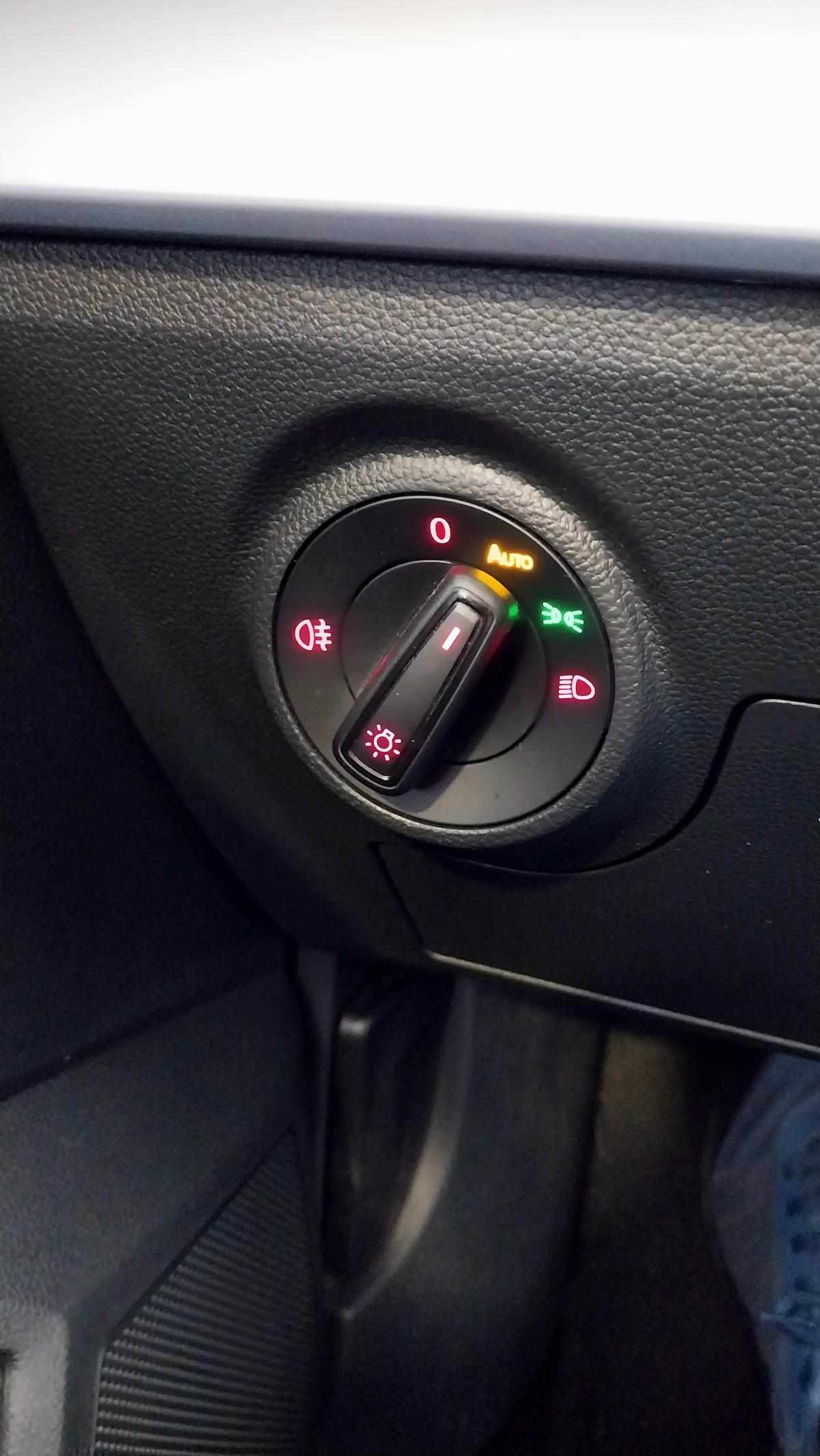 seat-arona-1-0-tsi-2022-gasolina-999cc