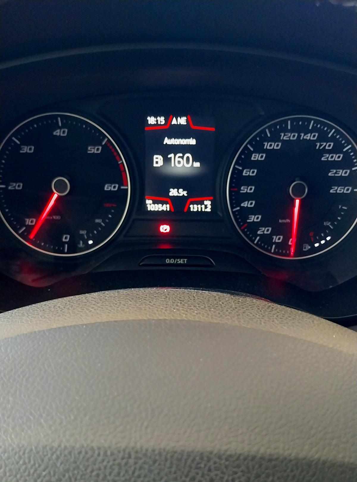 seat-leon-1-6-tdi-2020-diesel-1598cc