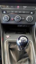 seat-leon-1-6-tdi-2020-diesel-1598cc