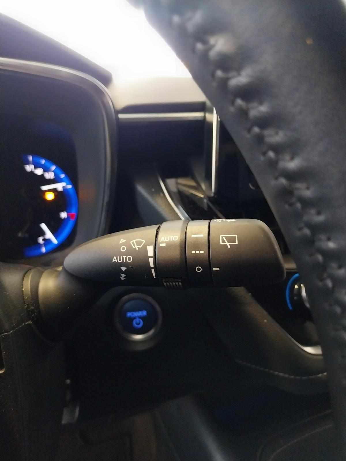 toyota-corolla-hybrid-1-8-vvt-i-2021-gasolina-1798cc