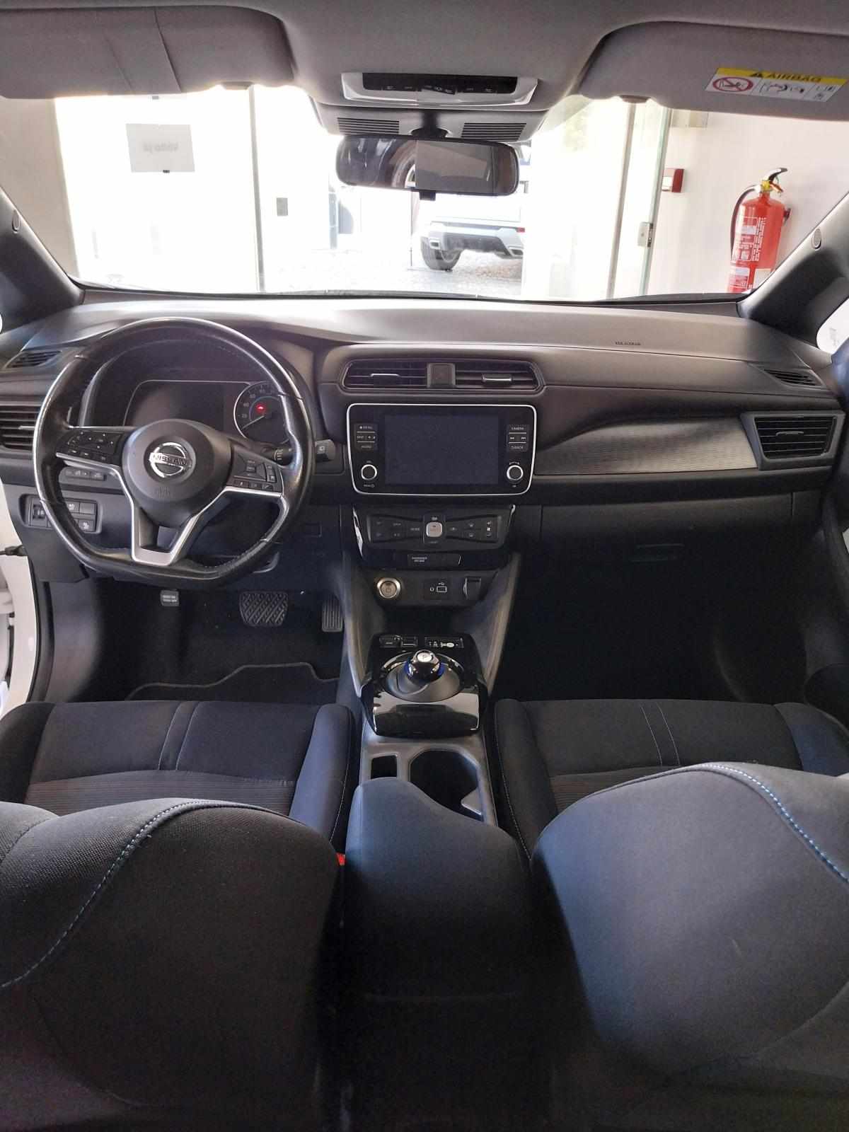 nissan-leaf-40-kwh-2020-eletrico