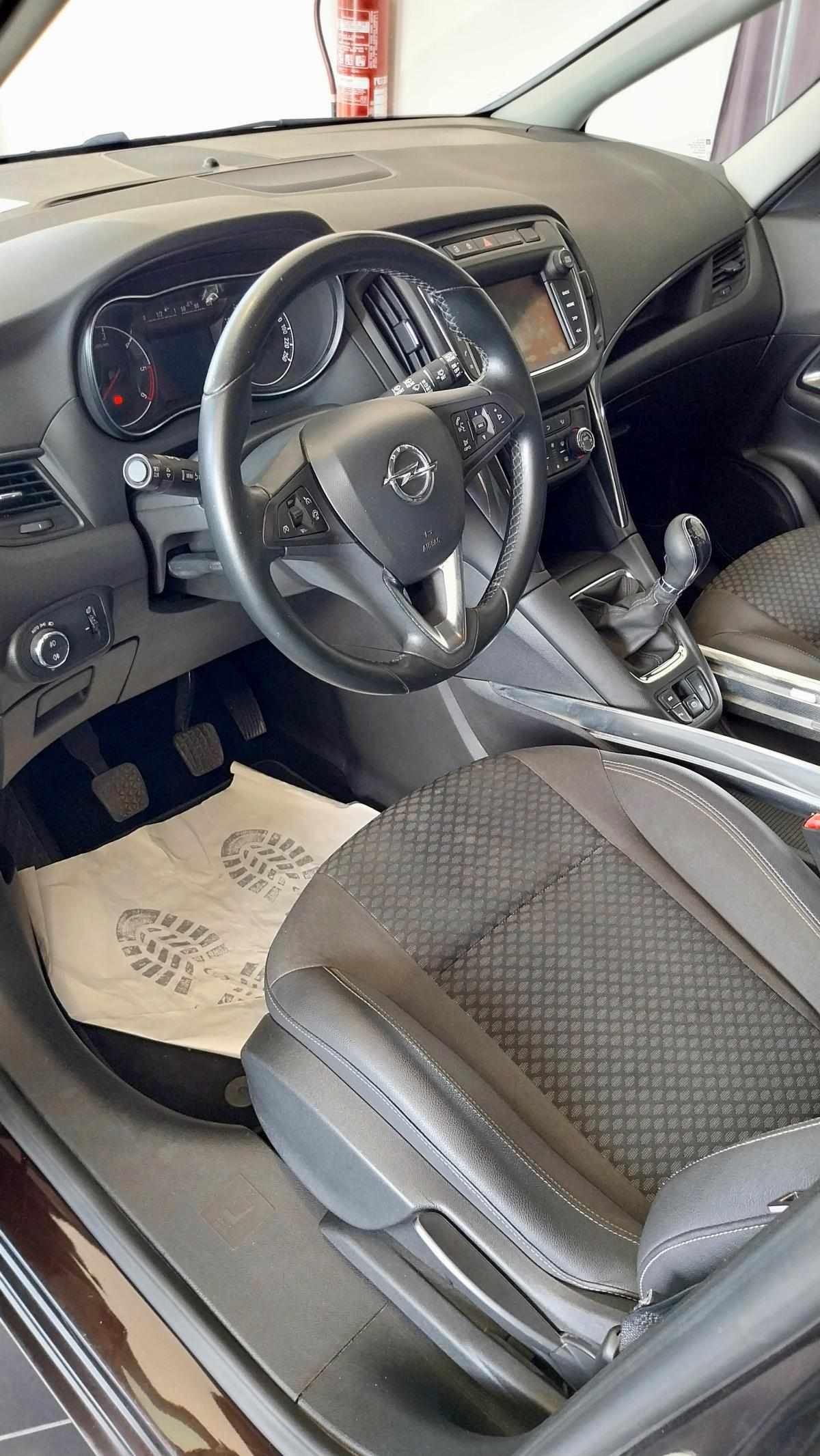 opel-zafira-2017-diesel-1598cc