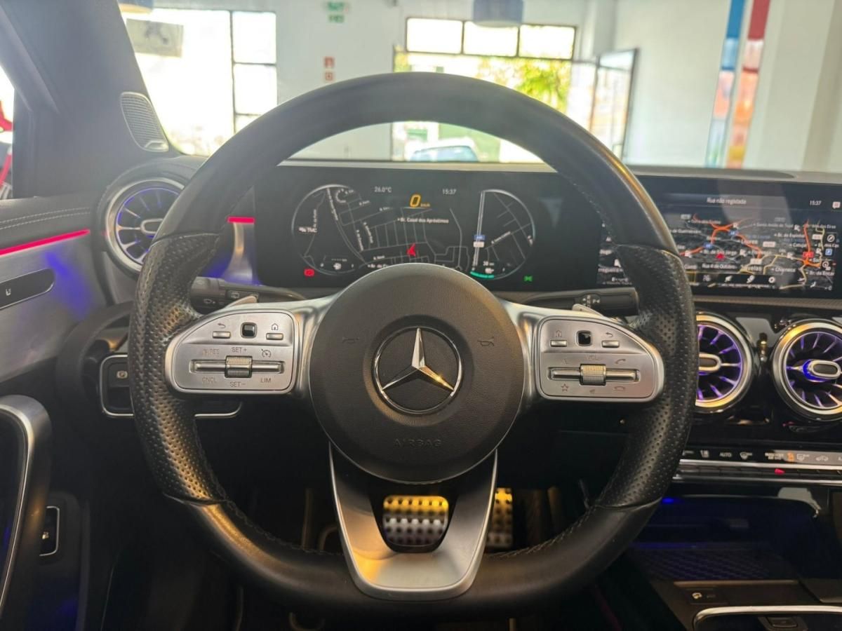 mercedes-benz-classe-a-2021-hibrido-1332cc