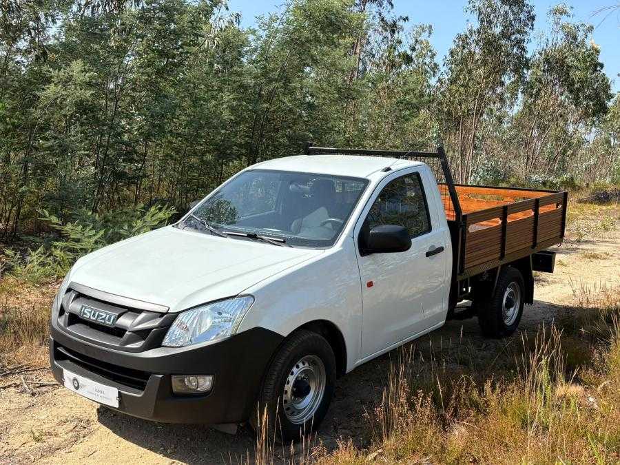 isuzu-d-max-2016-diesel-2499cc