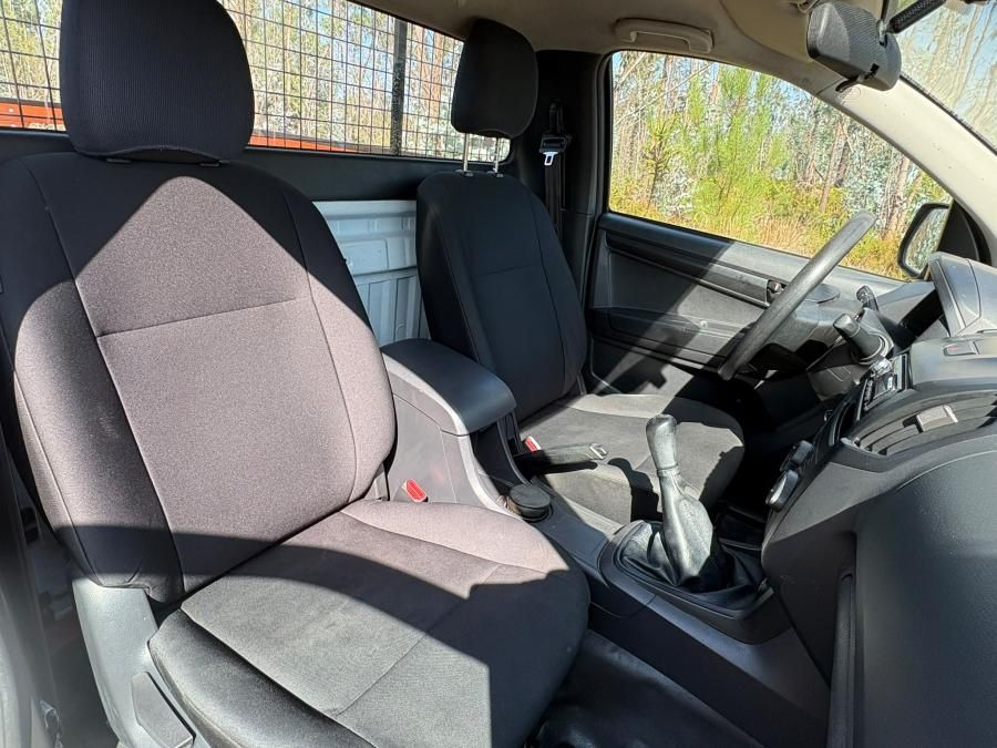 isuzu-d-max-2016-diesel-2499cc