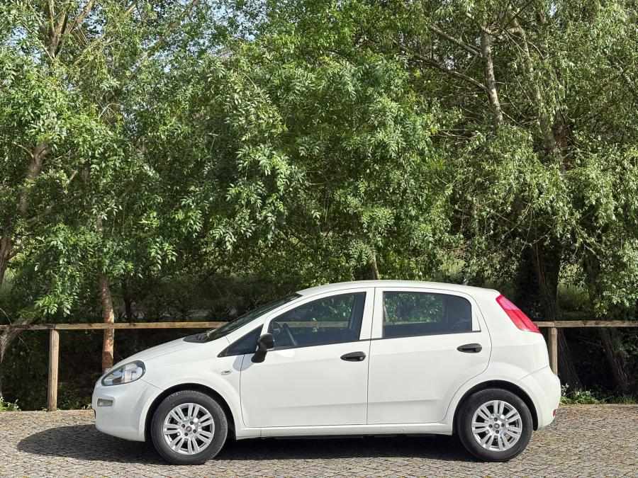 fiat-punto-2018-gasolina-1242cc