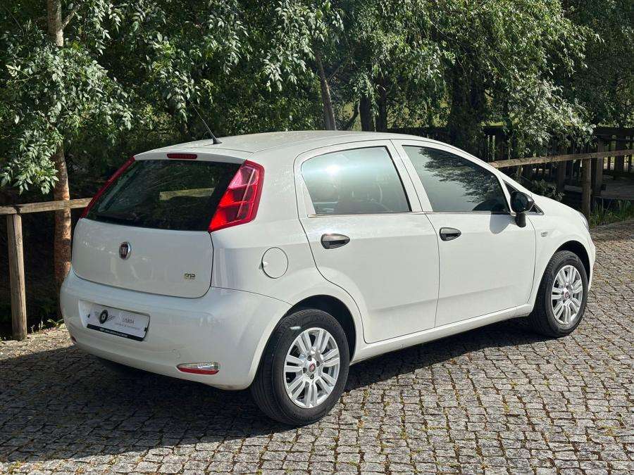 fiat-punto-2018-gasolina-1242cc