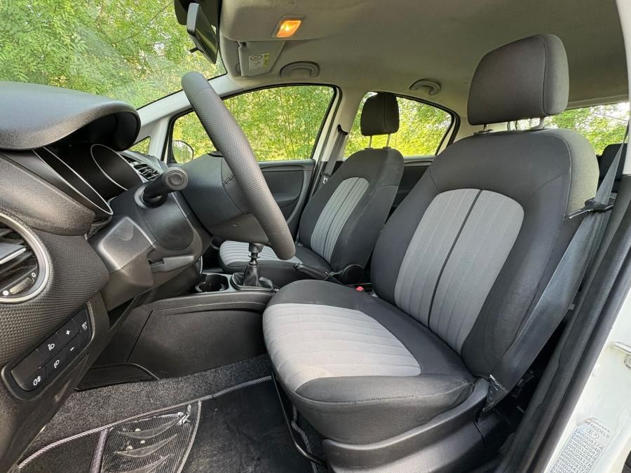 fiat-punto-2018-gasolina-1242cc