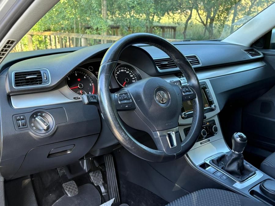 volkswagen-passat-2014-diesel-1598cc