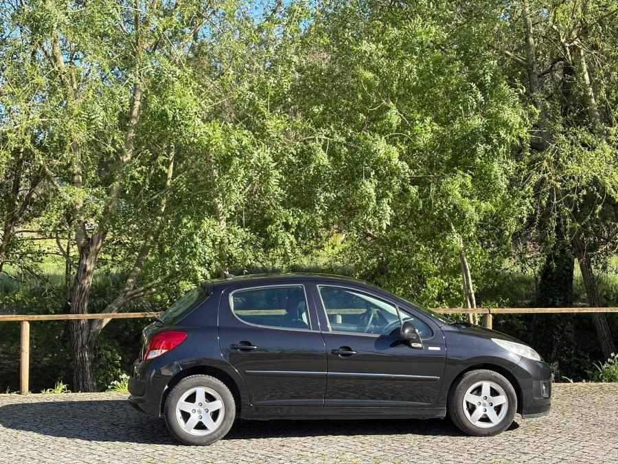 peugeot-207-2010-diesel-1398cc