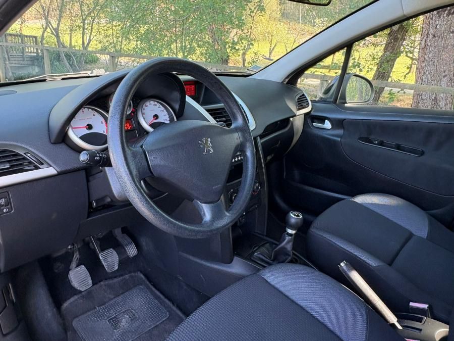 peugeot-207-2010-diesel-1398cc