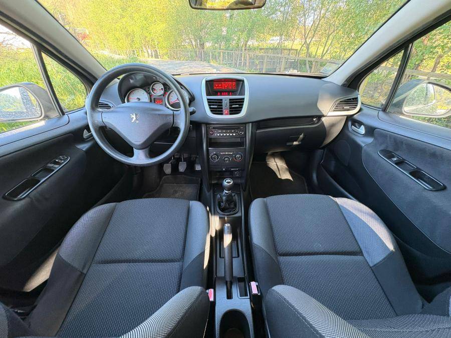 peugeot-207-2010-diesel-1398cc
