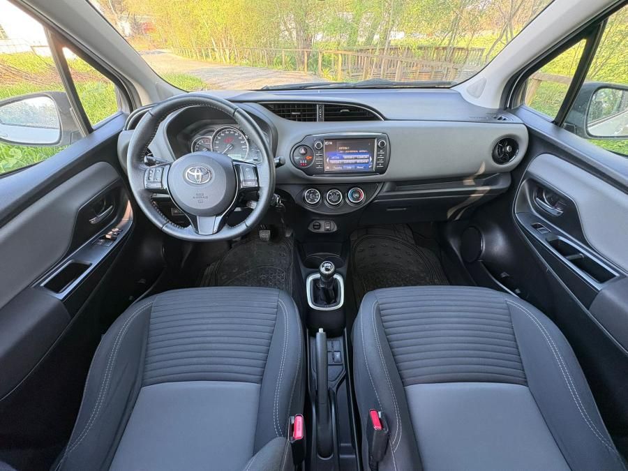 toyota-yaris-2018-gasolina-998cc
