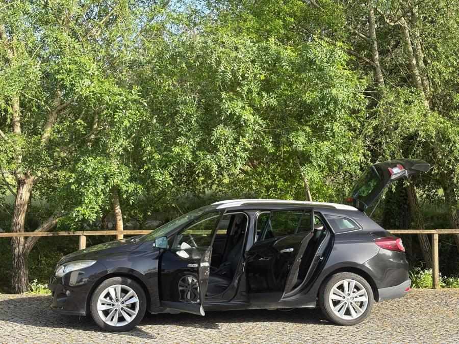 renault-megane-sport-tourer-2010-diesel-1461cc