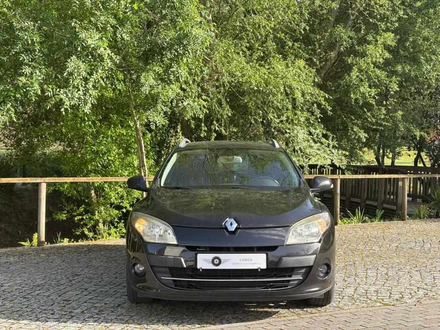 renault-megane-sport-tourer-2010-diesel-1461cc