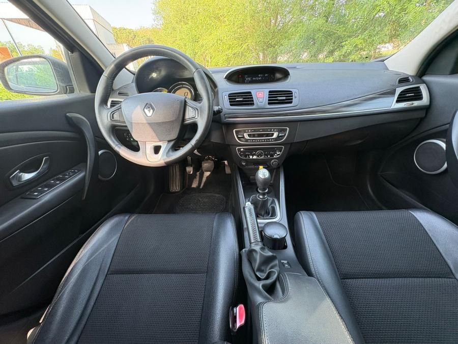 renault-megane-sport-tourer-2010-diesel-1461cc
