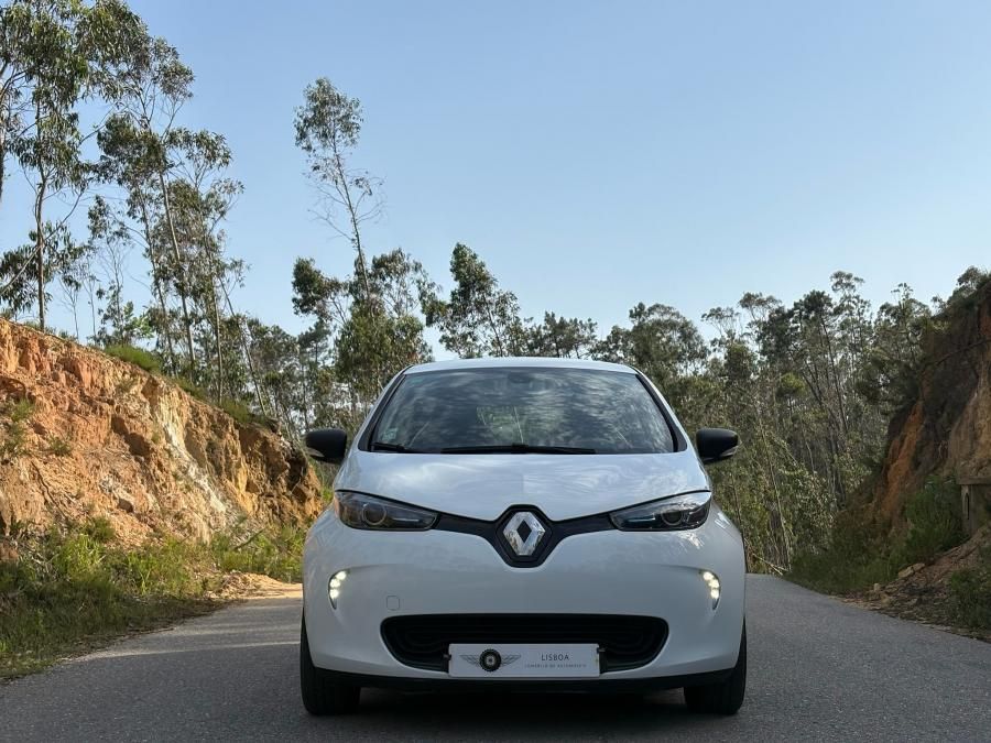 renault-zoe-2018-eletrico-0cc