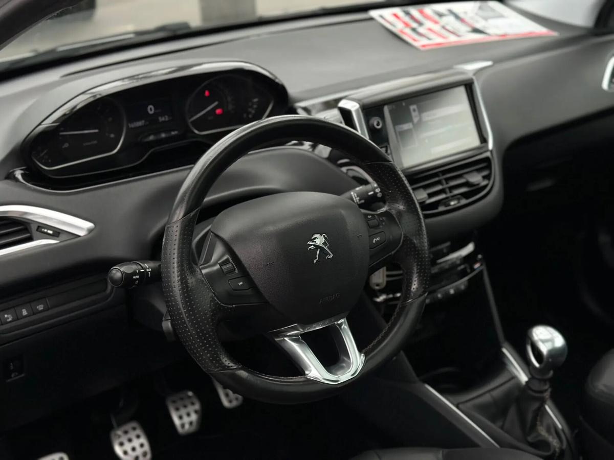 peugeot-208-2012-diesel-1560cc