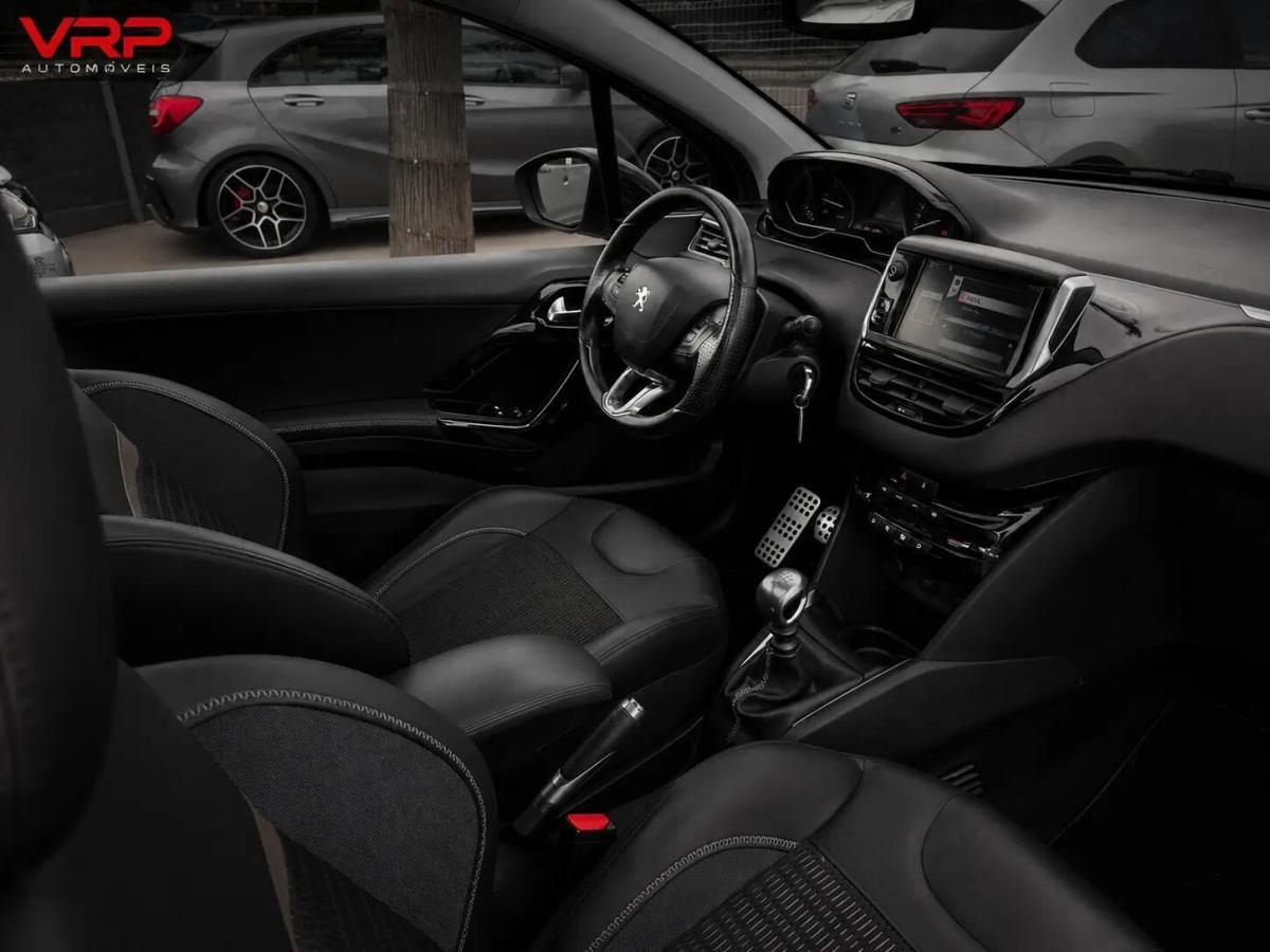 peugeot-208-2012-diesel-1560cc