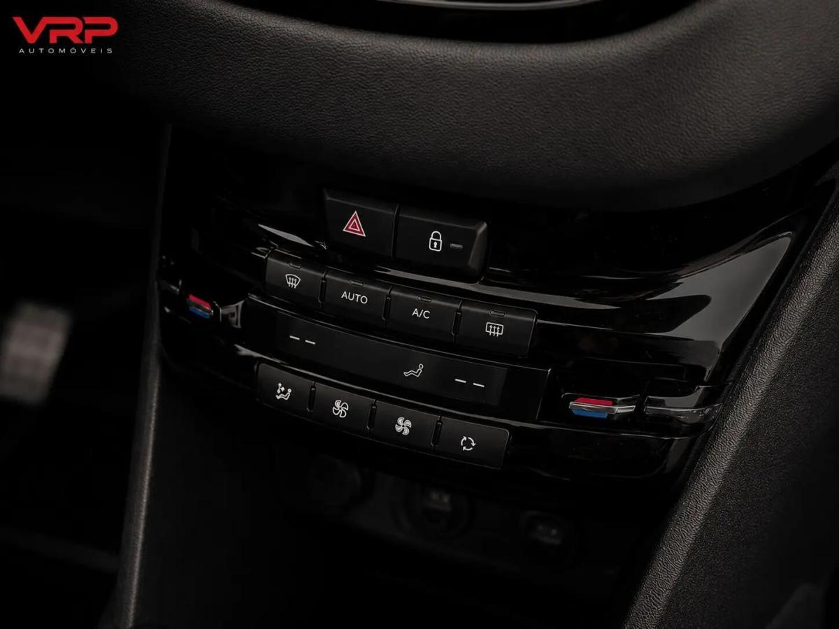 peugeot-208-2012-diesel-1560cc