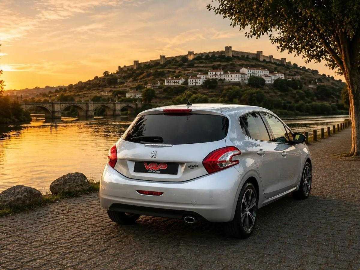 peugeot-208-2012-diesel-1560cc