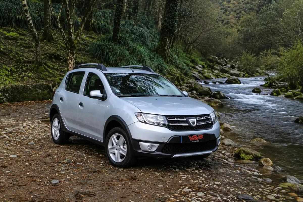 dacia-sandero-2014-gasolina-898cc