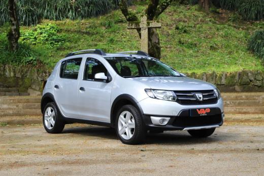 dacia-sandero-2014-gasolina-898cc