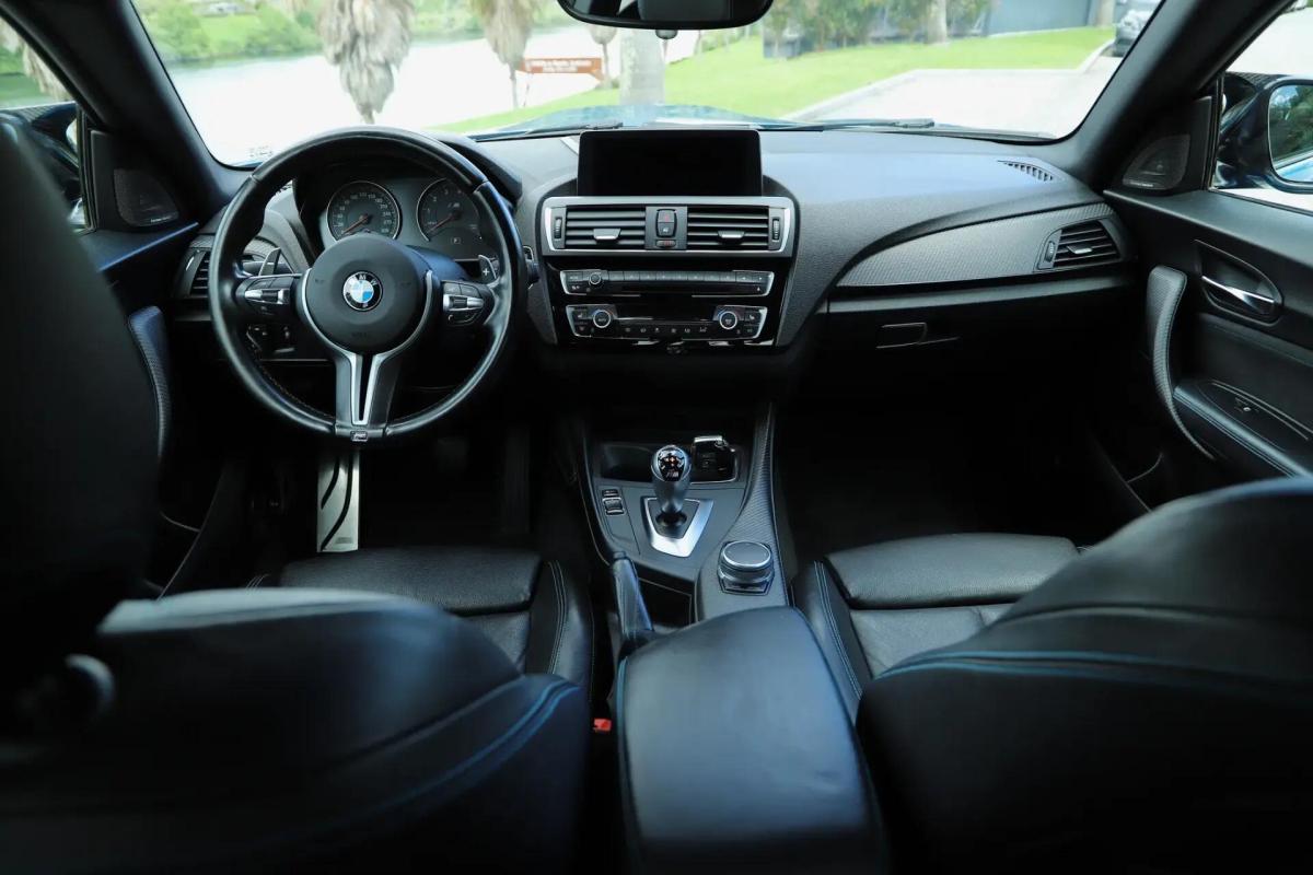 bmw-321-2017-gasolina-2979cc