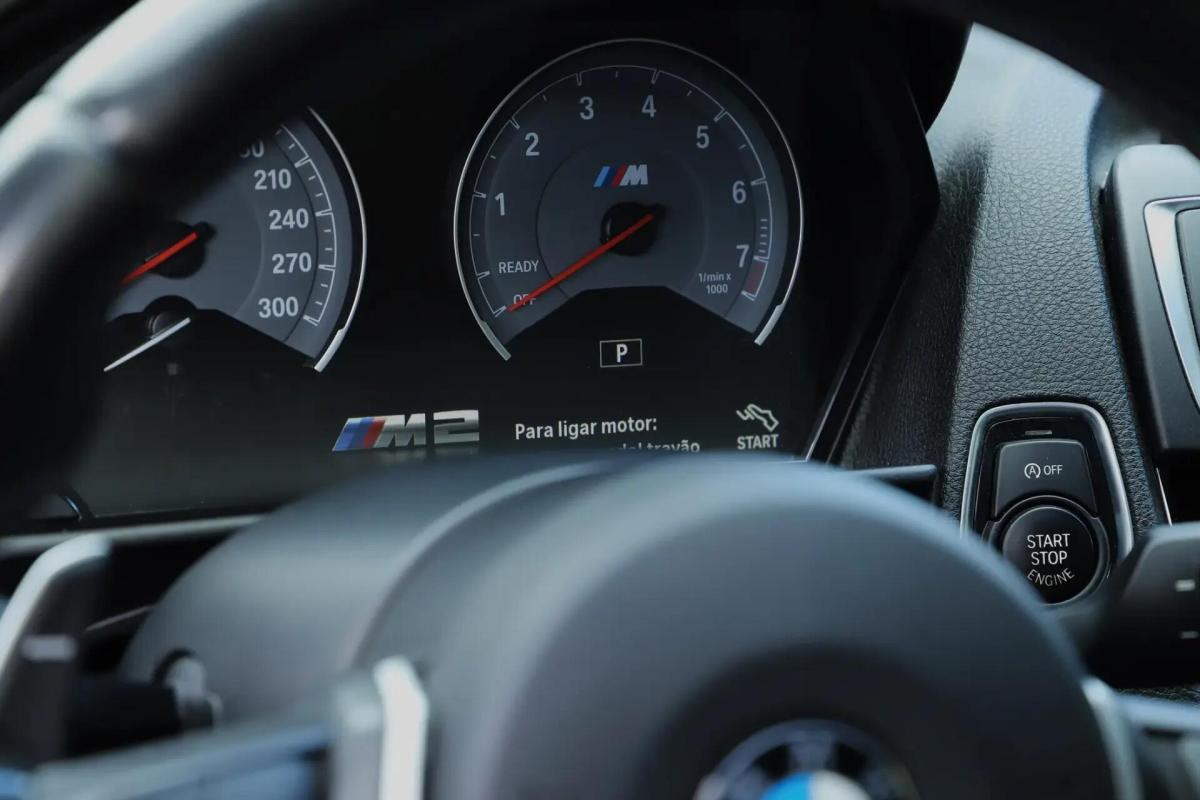 bmw-321-2017-gasolina-2979cc