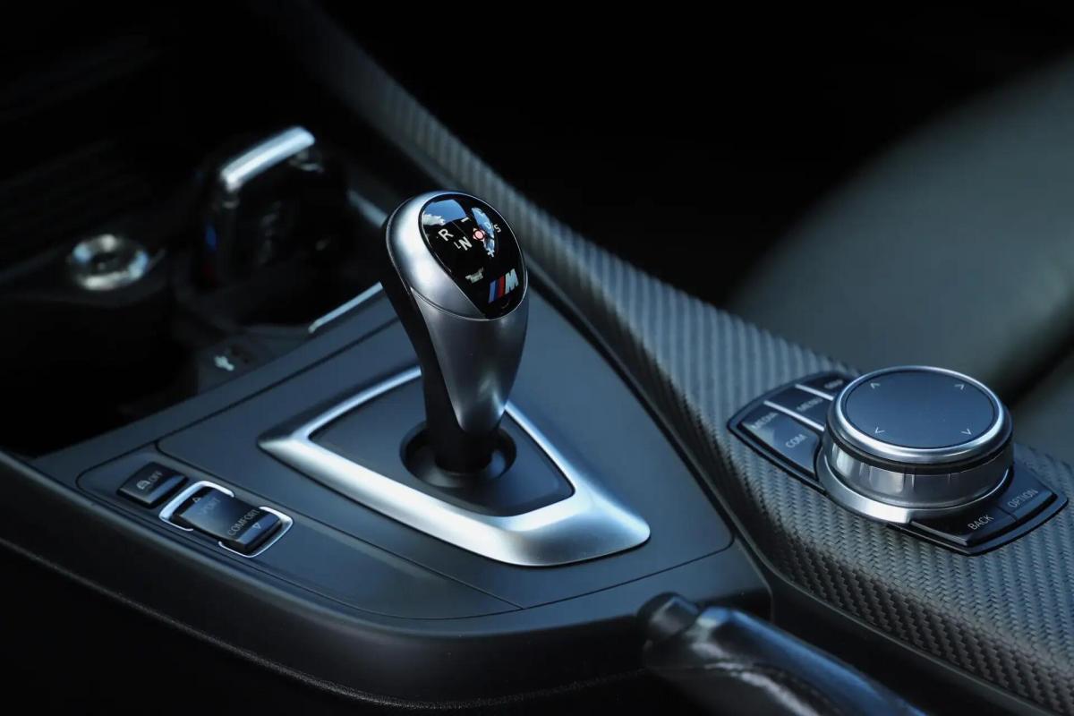 bmw-321-2017-gasolina-2979cc