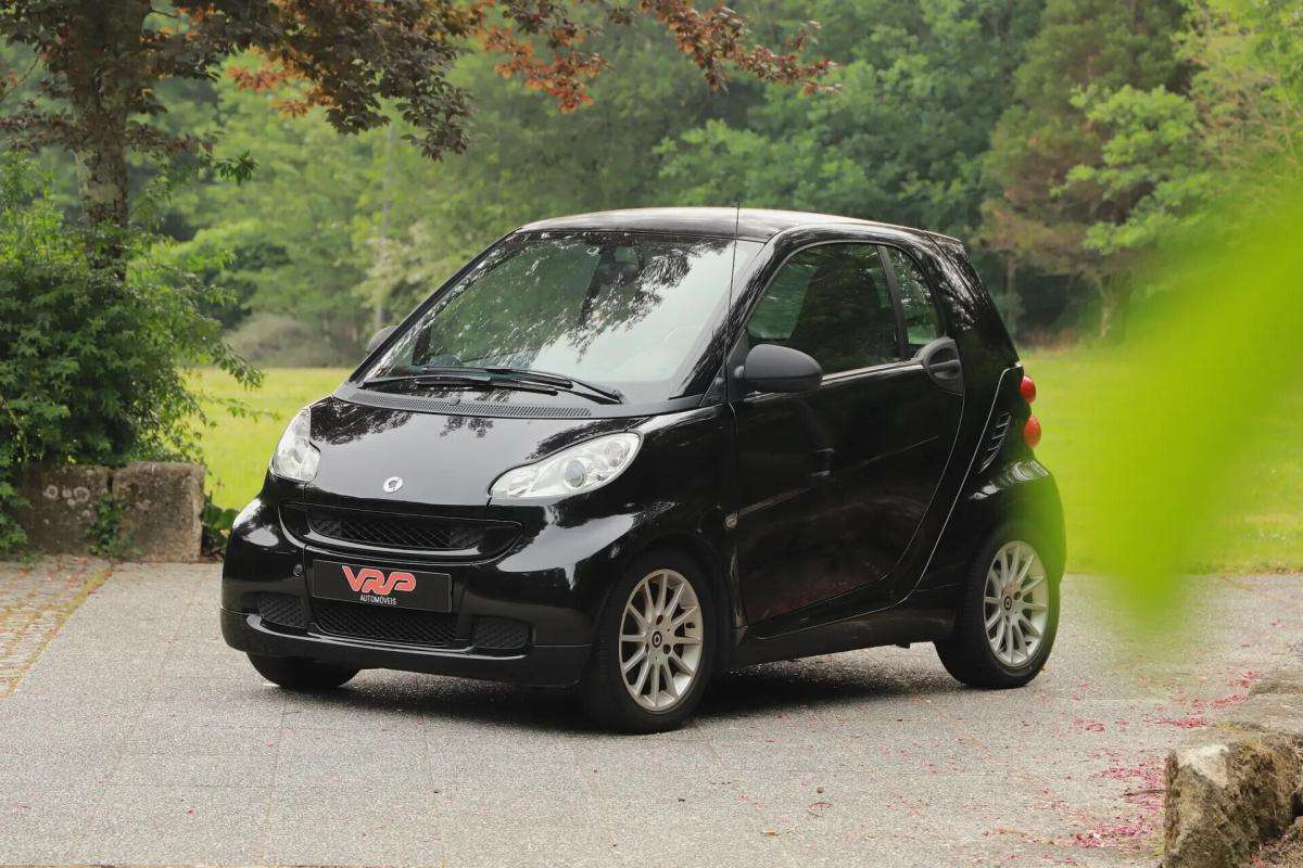 smart-fortwo-2011-diesel-799cc