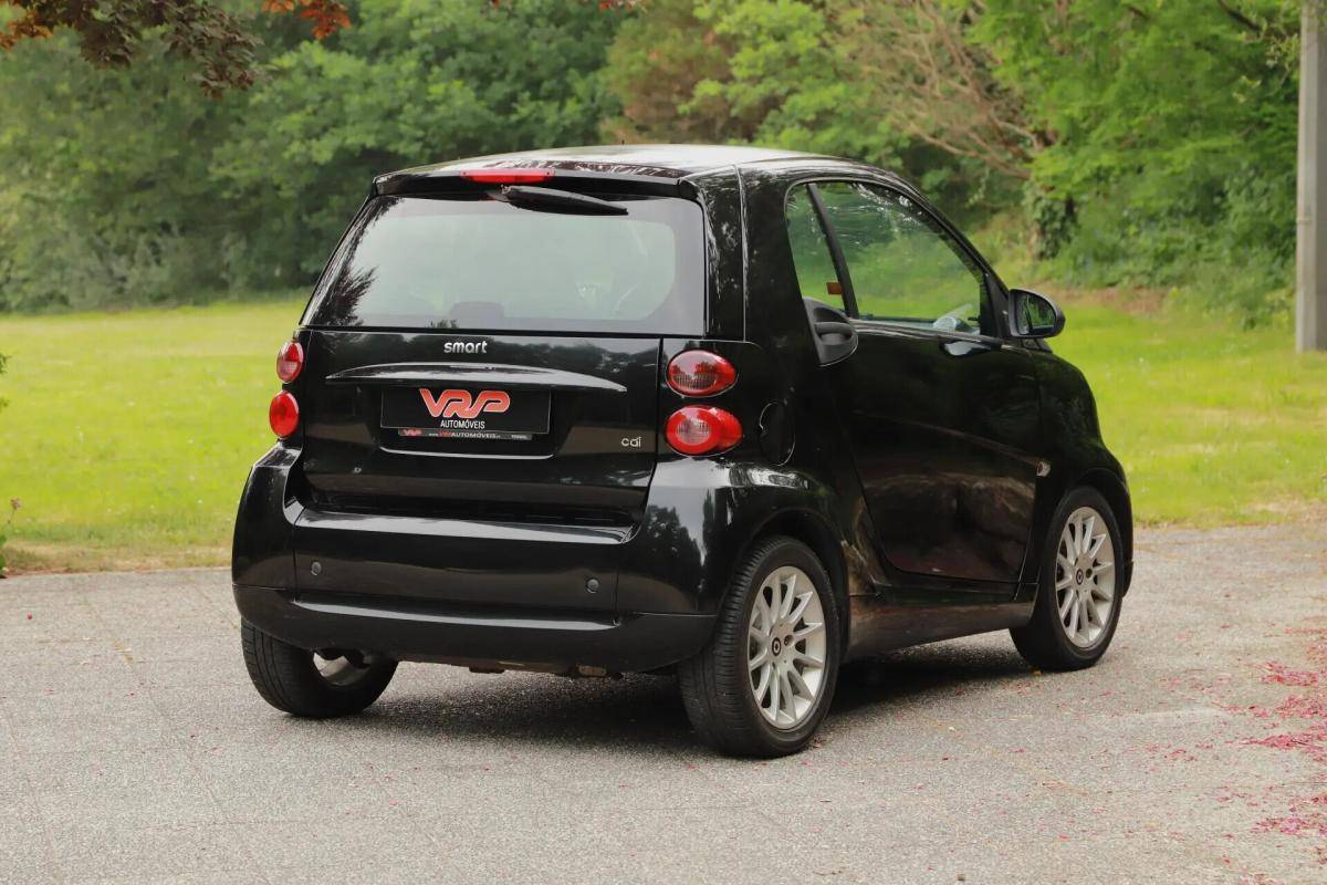 smart-fortwo-2011-diesel-799cc